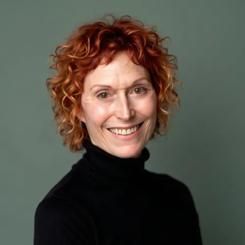 Photo of Deanne Eagle